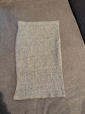 Ribbed Knit Pencil Skirt - Heather Gray